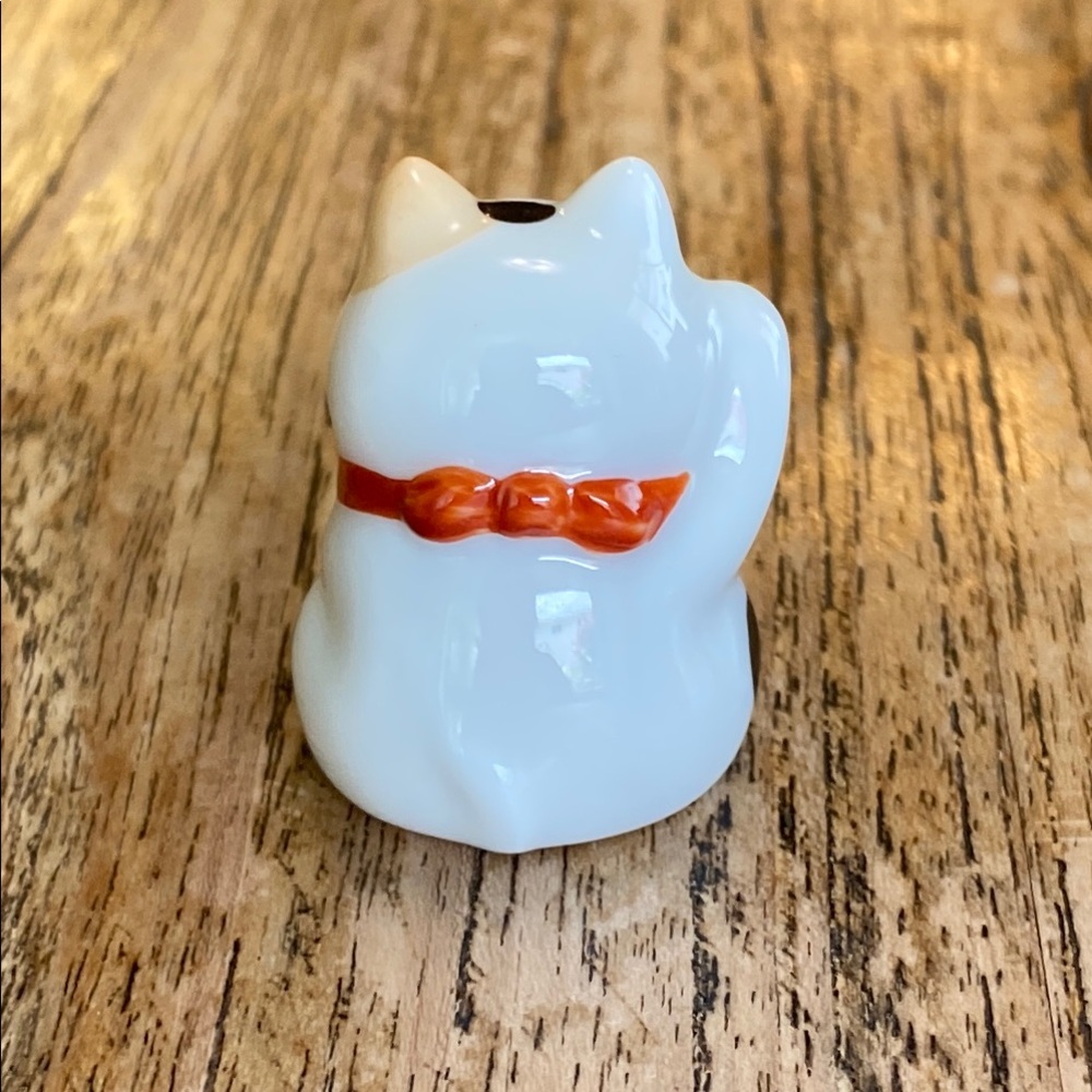Japanese Miniature Ceramic Good Luck Figurines-Fukusuke, Maneki Neko, Otafuku - Picture 5 of 15